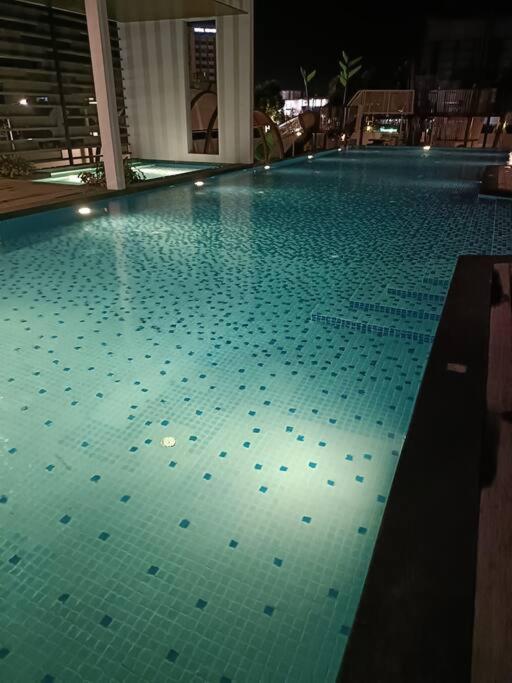 Sky Trees 4 Guests High Floor Smart Tv Garden View A1801 Apartment Johor Bahru Bagian luar foto